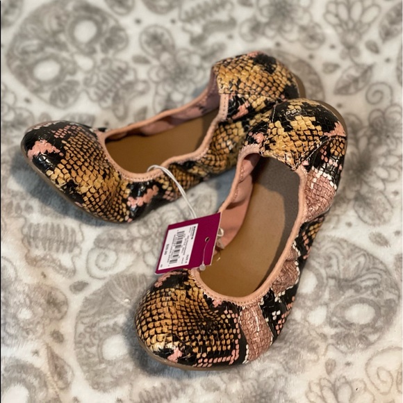 SO PEACH SNAKESKIN FLATS 🥿 - Picture 3 of 7